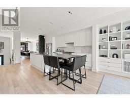 57 Roseneath Gardens, Toronto, ON M6C3X5 Photo 12