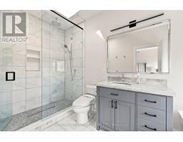 57 Roseneath Gardens, Toronto, ON M6C3X5 Photo 23