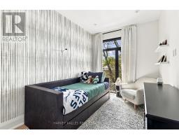 57 Roseneath Gardens, Toronto, ON M6C3X5 Photo 28