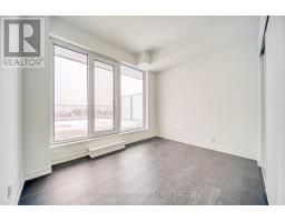 807 - 2020 Bathurst Street, Toronto, ON M5P0A6 Photo 18