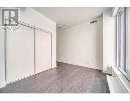 807 - 2020 Bathurst Street, Toronto, ON M5P0A6 Photo 19