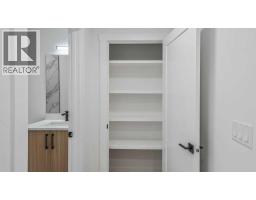 8926 34 Avenue, Calgary, AB T3B1S2 Photo 42