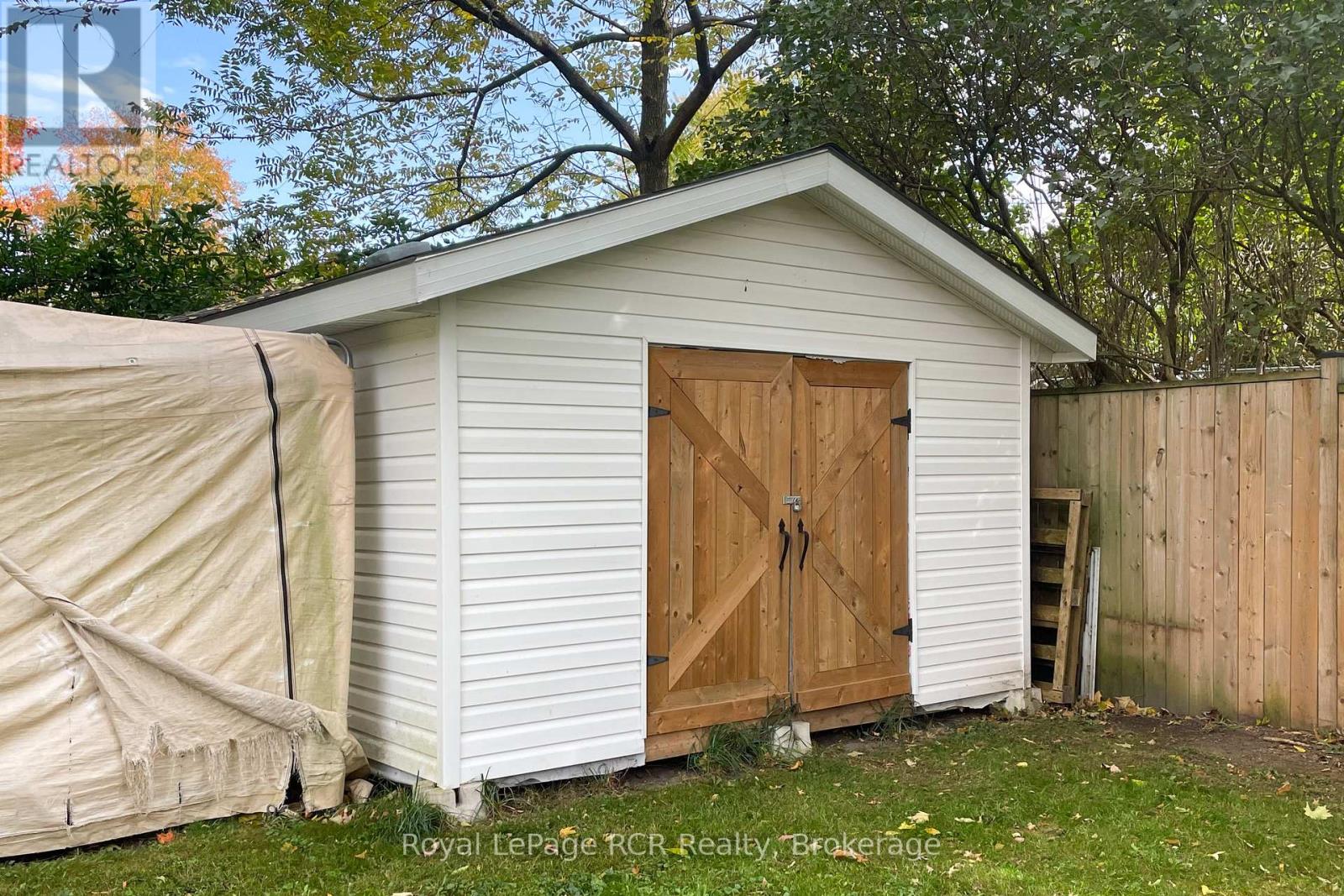 11 GORDON STREET E, South Bruce — photo 8