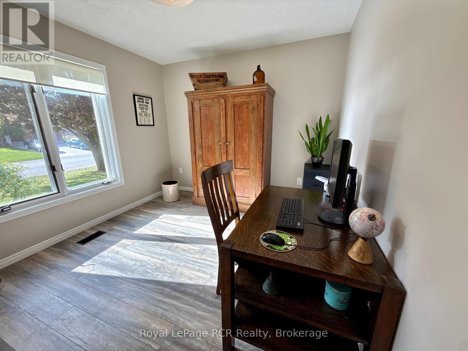 686 16TH STREET - Image 15