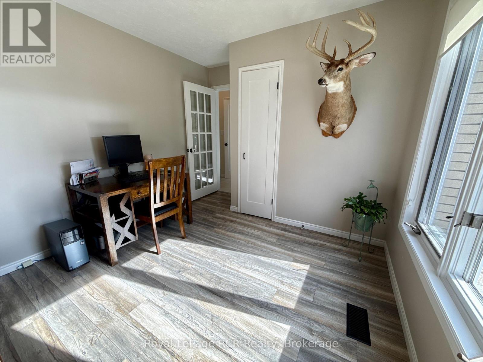 686 16TH STREET - Image 16