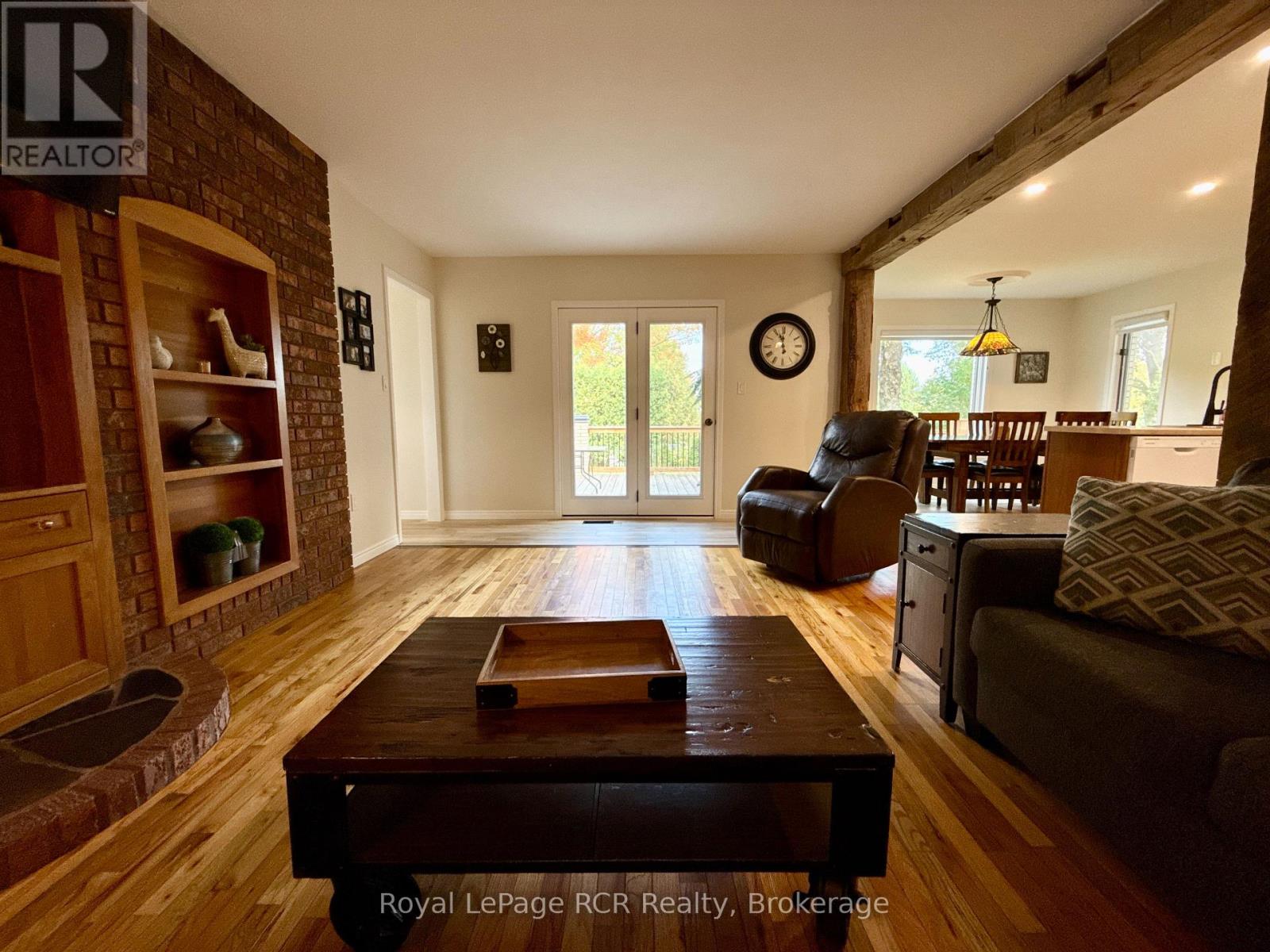 686 16TH STREET - Image 20