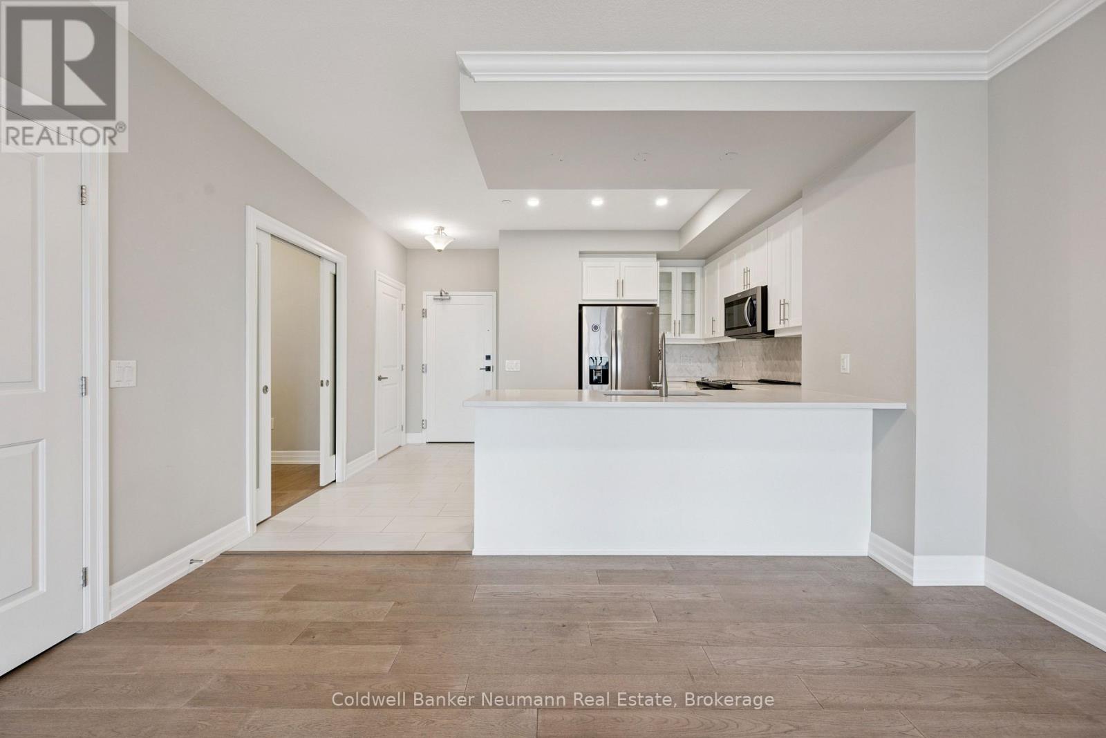 #908 1880 GORDON STREET - Image 14