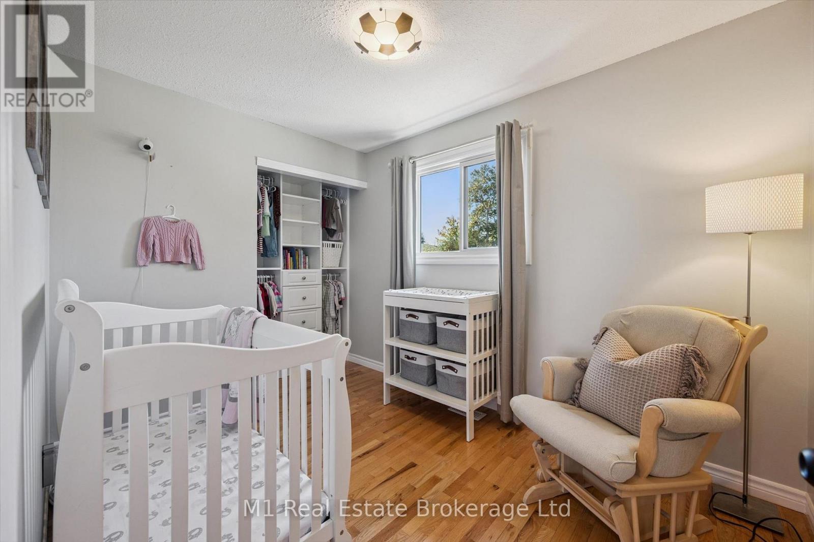 53 JOHANNA DRIVE - 20