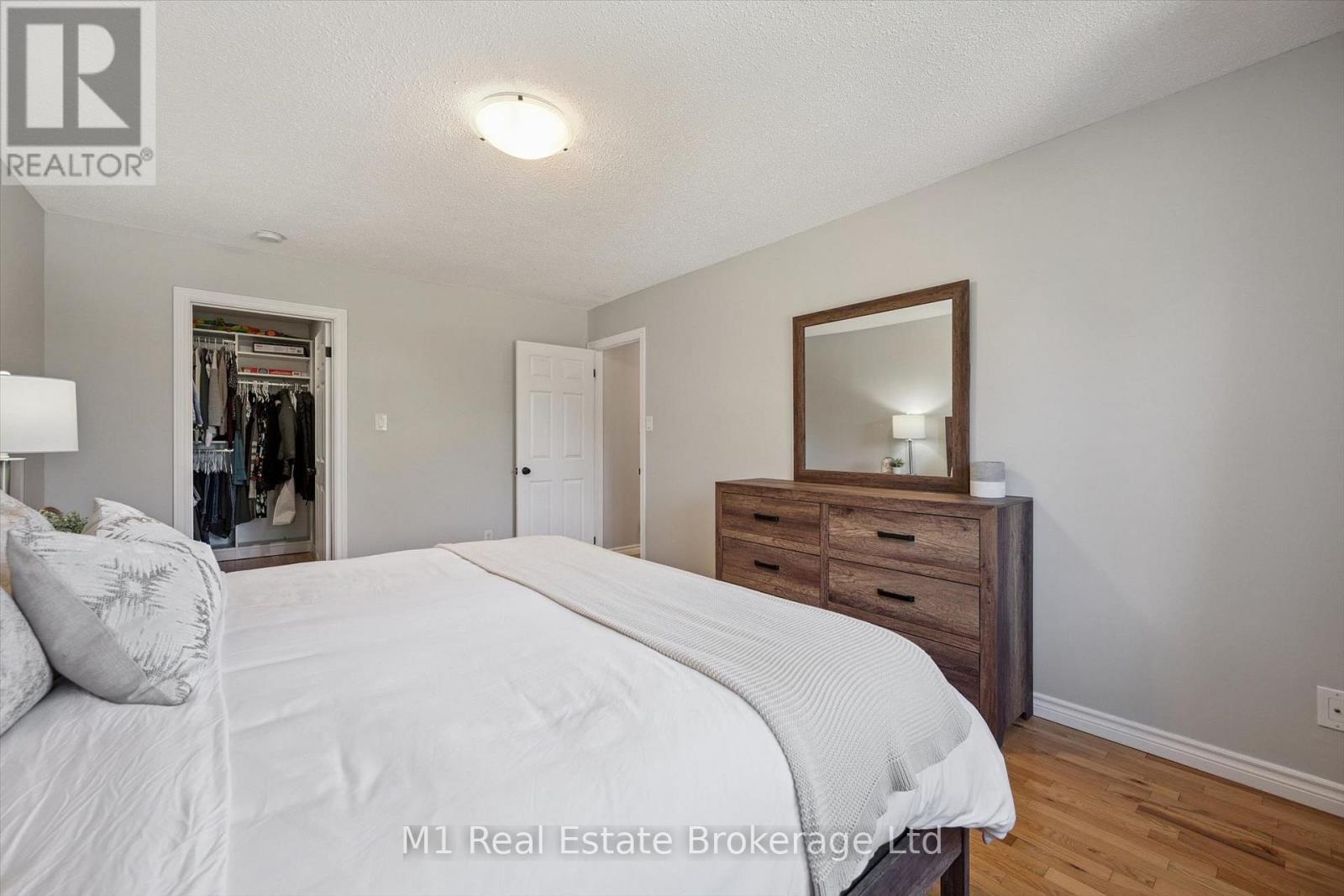 53 JOHANNA DRIVE - 23