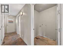 6391 Houseman Road, 100 Mile House, BC V0K1G0 Photo 18