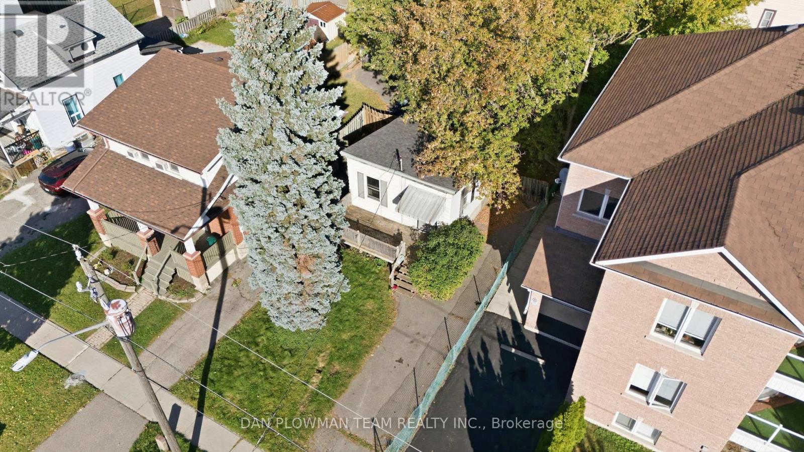 372 PINE AVENUE, Oshawa (Vanier) — photo 8