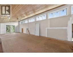 6391 Houseman Road, 100 Mile House, BC V0K1G0 Photo 26