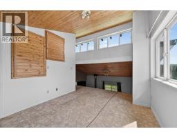 6391 Houseman Road, 100 Mile House, BC V0K1G0 Photo 24