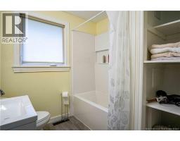 40 Hillcourt Drive, Fredericton, NB E3A1S1 Photo 15