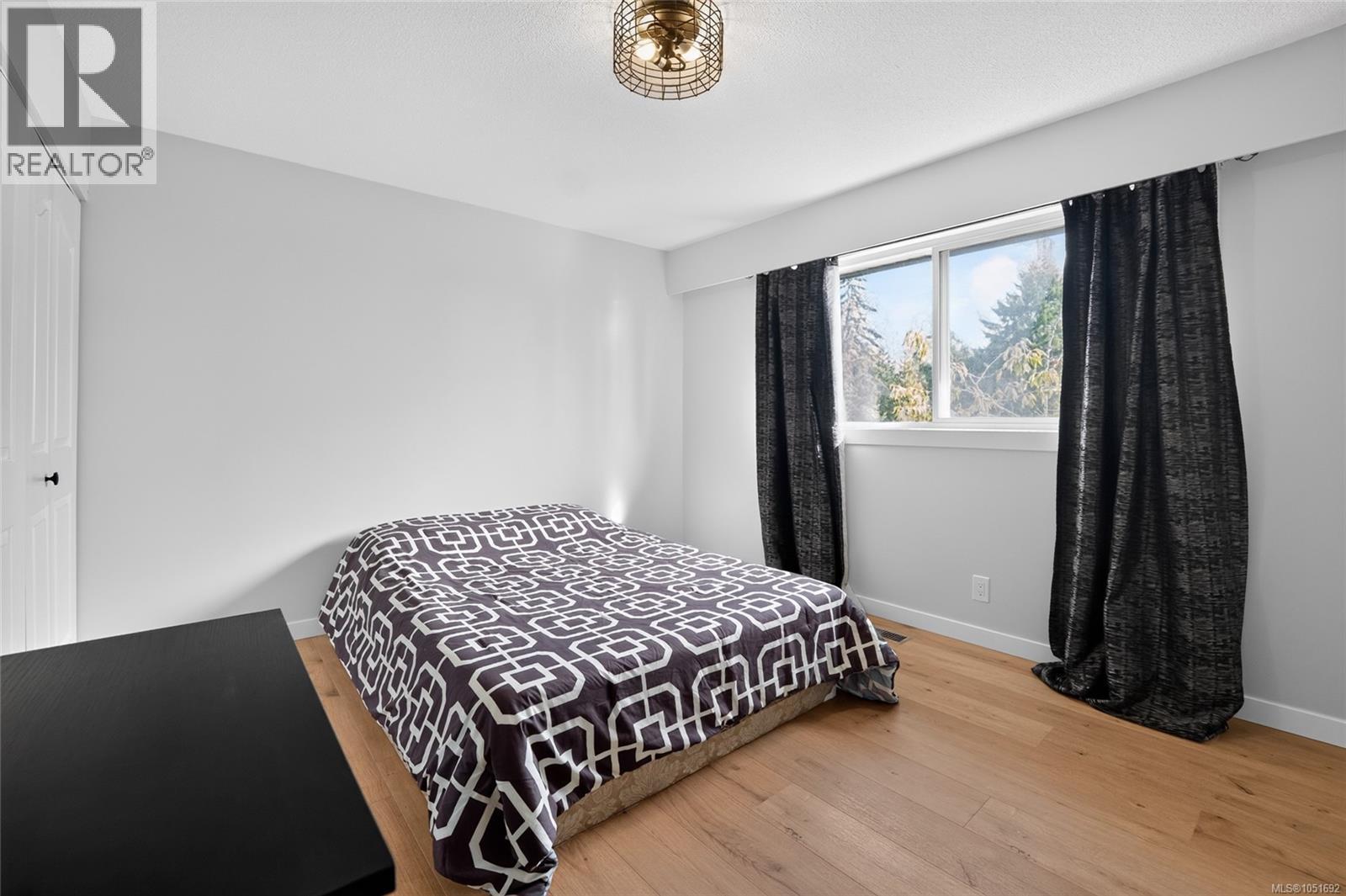 106 Emery Way - 29