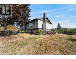 Kitchen - 106 Emery Way, Nanaimo, BC V9R2A8 Photo 6