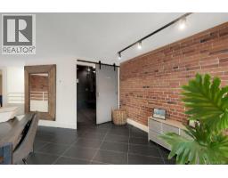 302 1407 Government St, Victoria, BC V8W1Z1 Photo 21