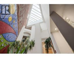 302 1407 Government St, Victoria, BC V8W1Z1 Photo 35