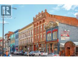 302 1407 Government St, Victoria, BC V8W1Z1 Photo 39