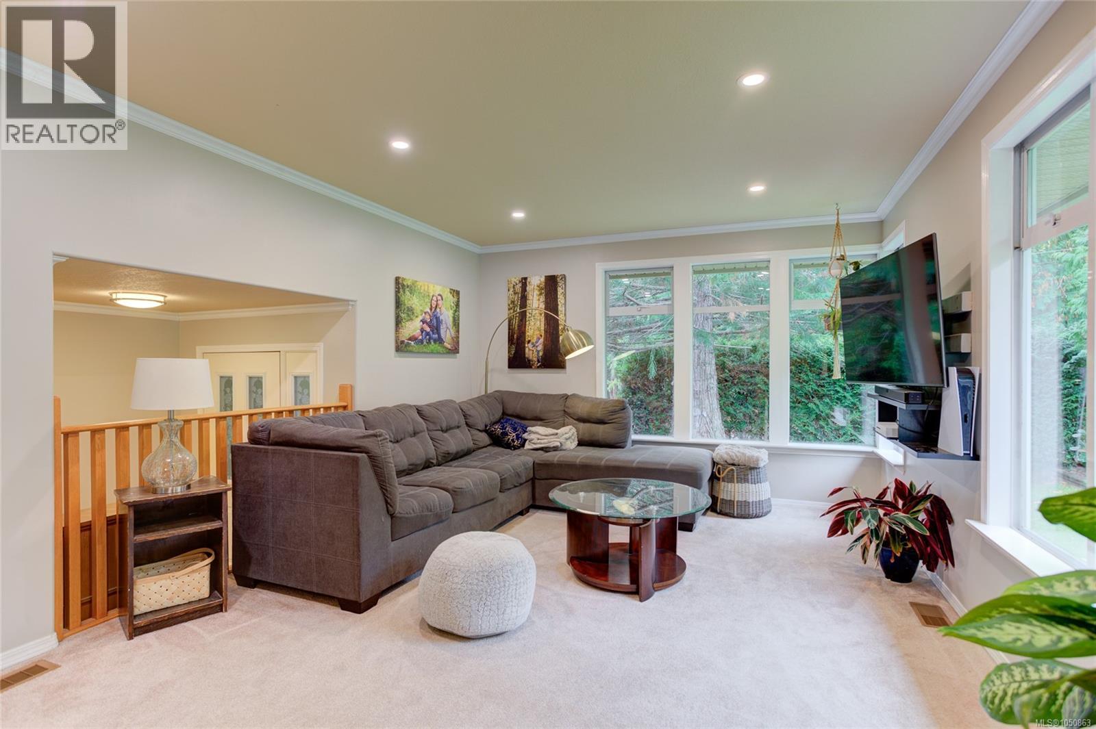 100 Elk Rd - 5