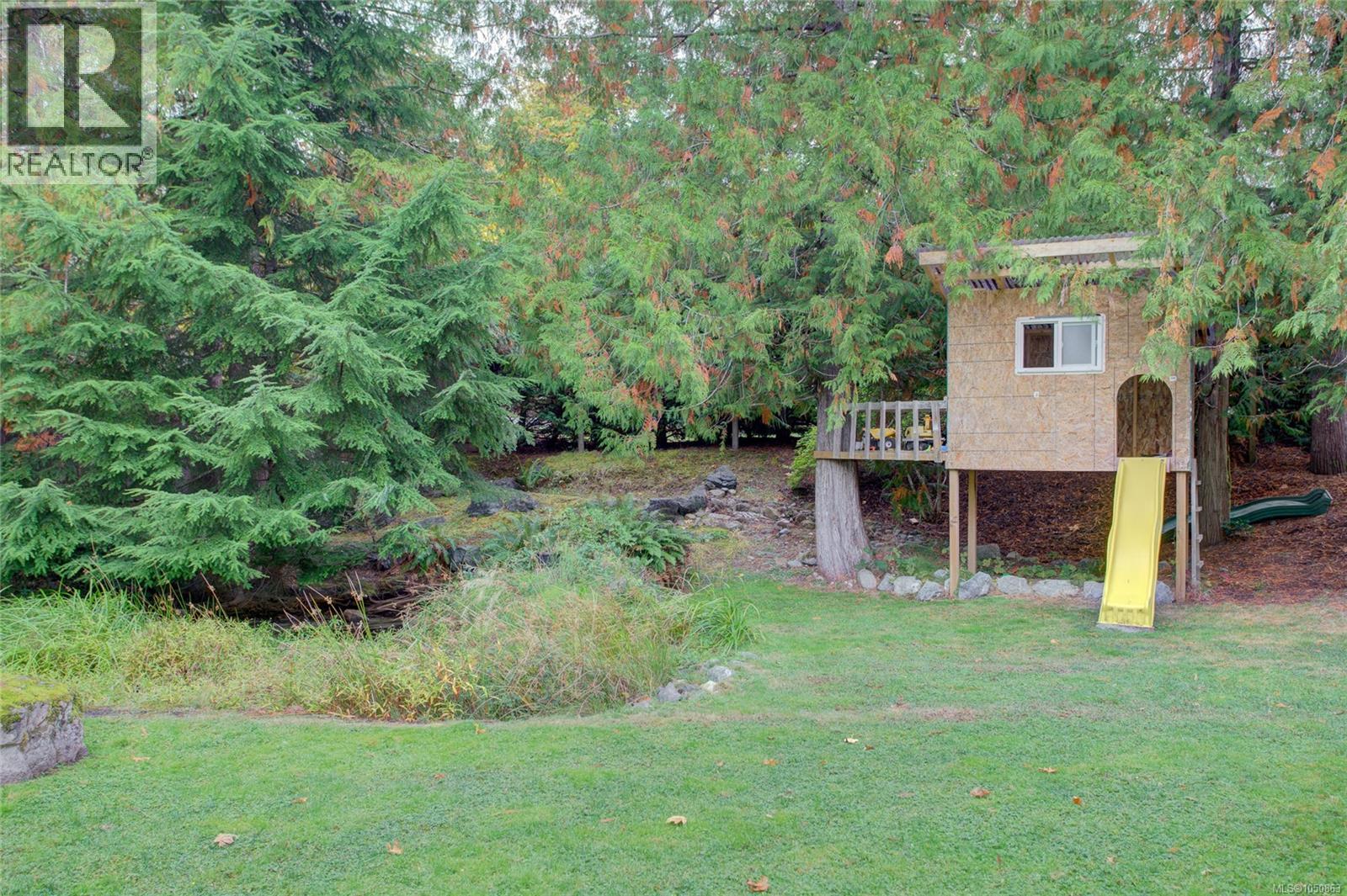 100 Elk Rd - Image 35