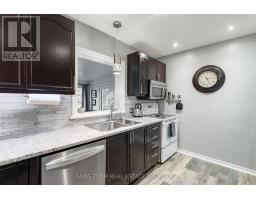Bedroom - 300 Juliana Road, King, ON L3Y4V9 Photo 11
