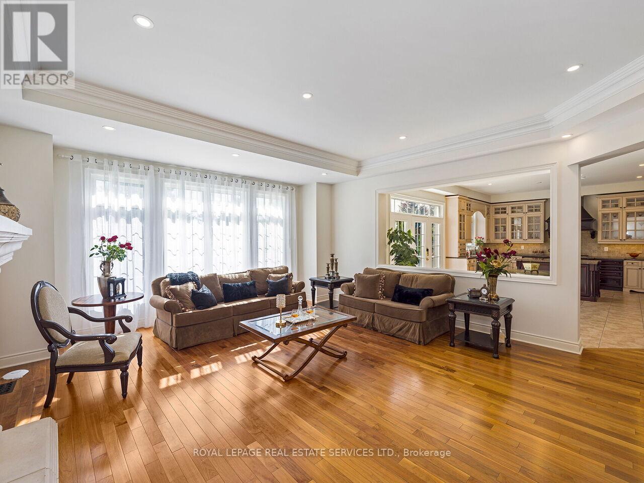 11 BEAUVISTA COURT - 15