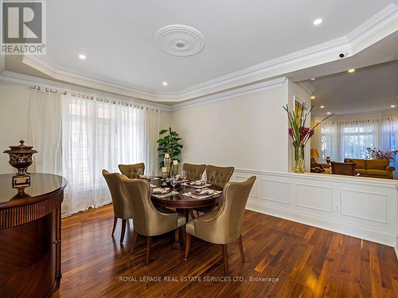 11 Beauvista Court, Vaughan, ON photo 8