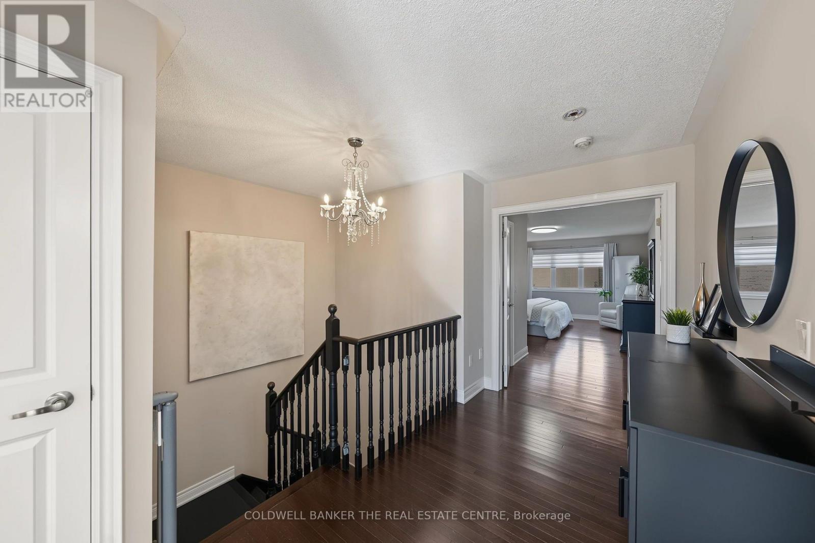 705 YARFIELD CRESCENT - 14