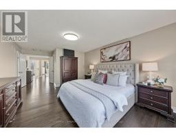 705 Yarfield Crescent, Newmarket, ON L3X0H4 Photo 16