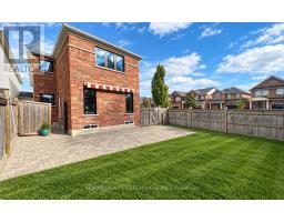 2 Summit Drive, Vaughan, ON L4H0E8 Photo 34