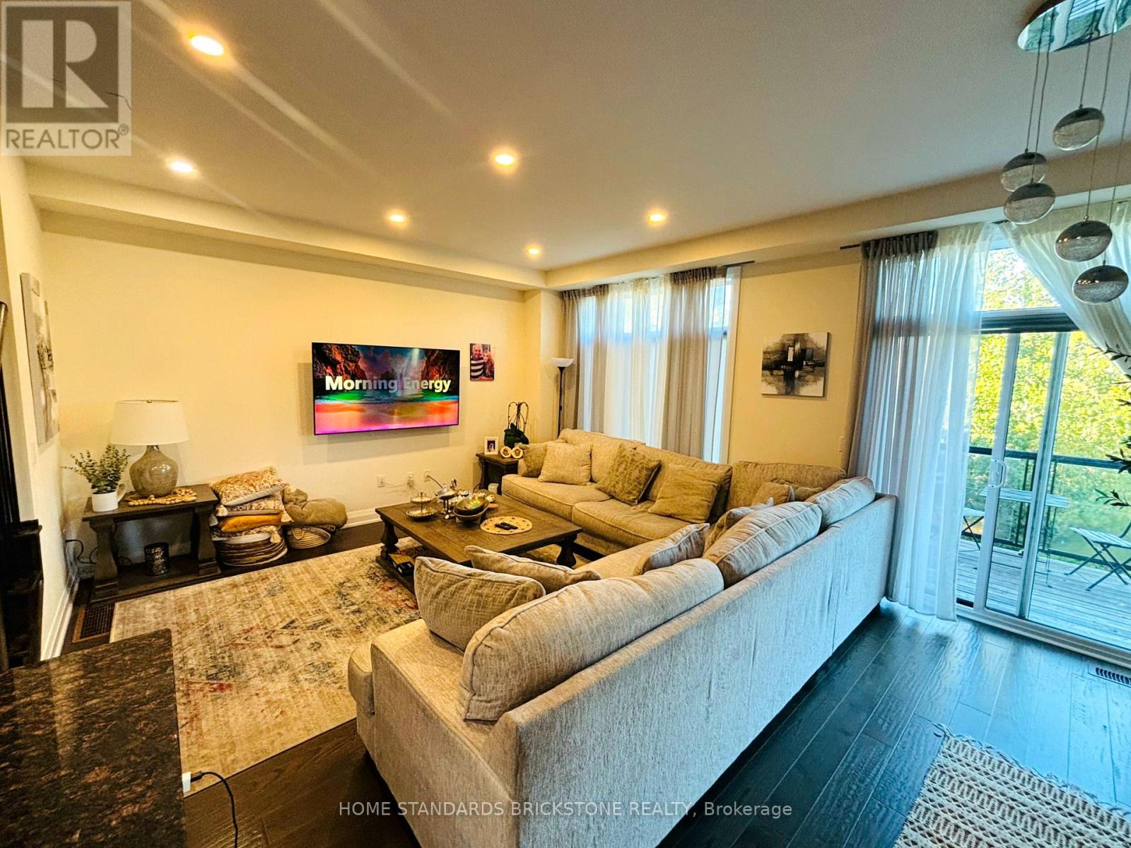 52 Duncombe Lane, Richmond Hill, ON photo 7