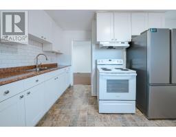 Upper Level - 166 Cherrywood Drive, Newmarket, ON L3Y2X7 Photo 23