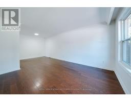 Upper Level - 166 Cherrywood Drive, Newmarket, ON L3Y2X7 Photo 25