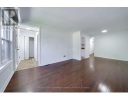 Upper Level - 166 Cherrywood Drive, Newmarket, ON L3Y2X7 Photo 26
