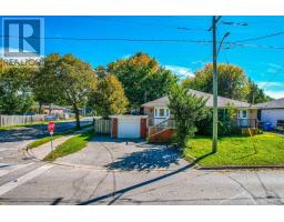 Upper Level - 166 Cherrywood Drive, Newmarket, ON L3Y2X7 Photo 7