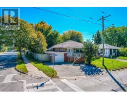 Upper Level - 166 Cherrywood Drive, Newmarket, ON L3Y2X7 Photo 8