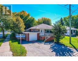 Upper Level - 166 Cherrywood Drive, Newmarket, ON L3Y2X7 Photo 9
