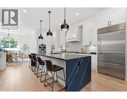 736 35 Street NW - photo 8