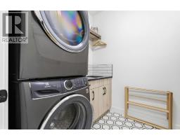 736 35 Street NW - photo 25