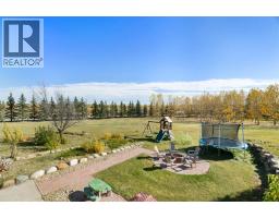 24009 Meadow Drive, Rural Rocky View County, AB T3R1A7 Photo 28