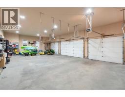 24009 Meadow Drive, Rural Rocky View County, AB T3R1A7 Photo 43