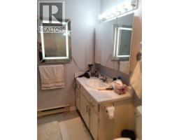 272 Green Avenue Unit# 401, Penticton, BC V2A3T2 Photo 9