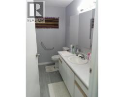 272 Green Avenue Unit# 401, Penticton, BC V2A3T2 Photo 10