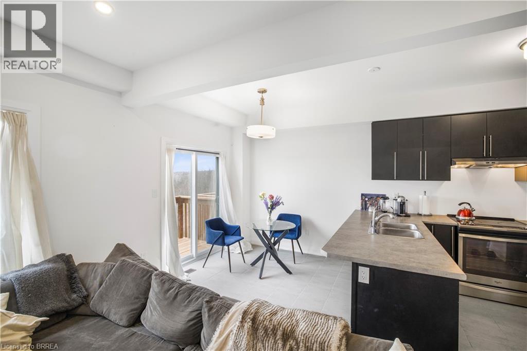620 COLBORNE Street W Unit# 41 #MAIN & UPPER, Brantford — photo 4