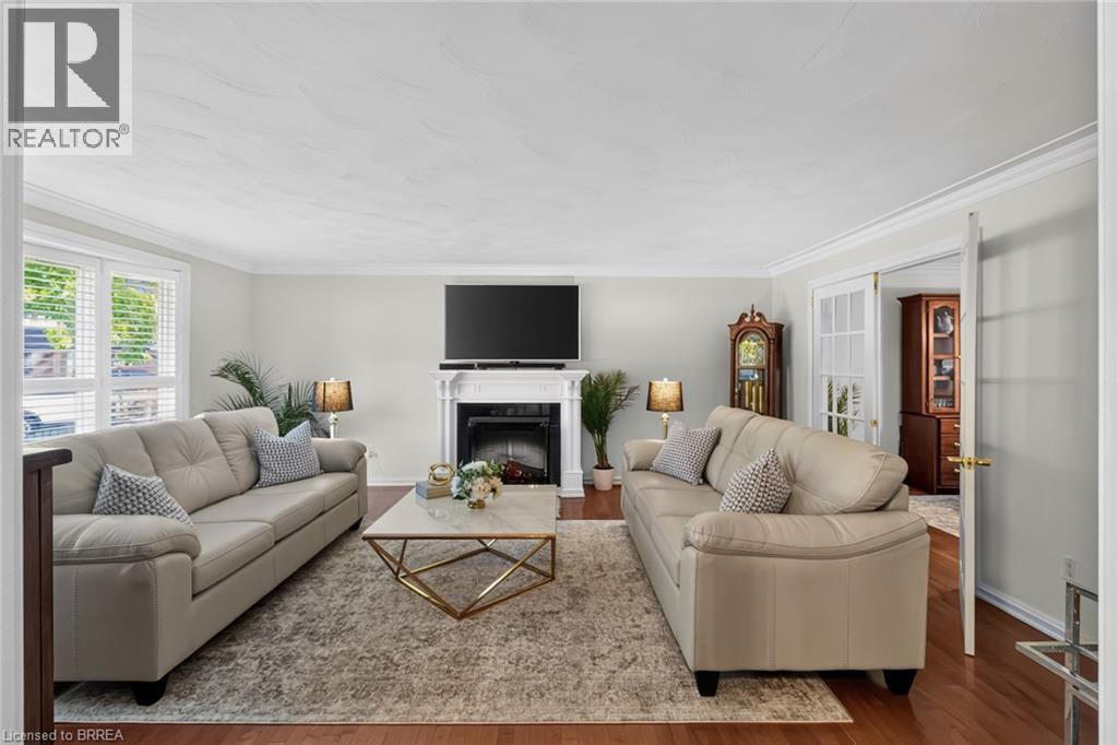 20 JAPONICA Crescent, Brantford — photo 8