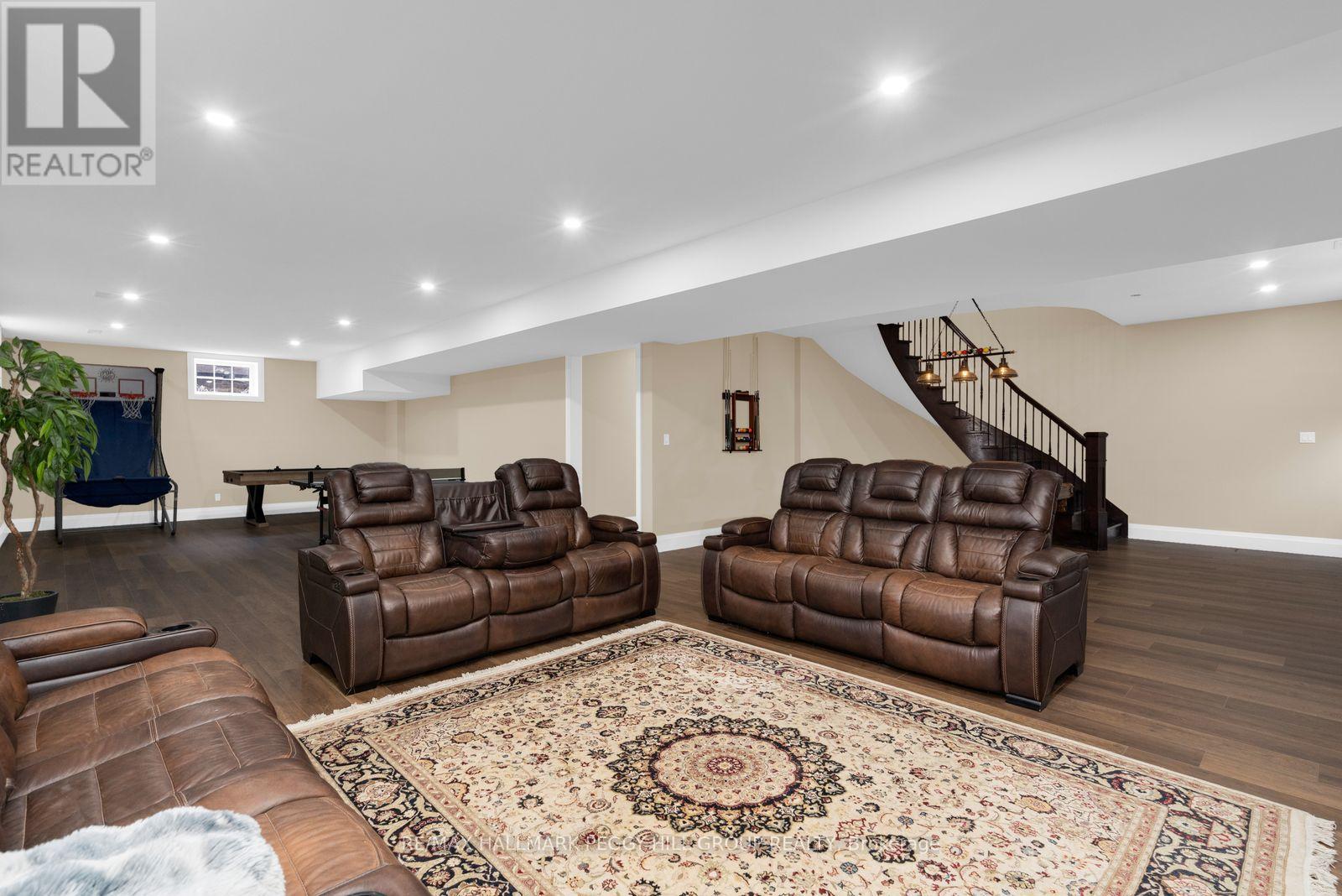 31 Loftus Road, Springwater, ON photo 30