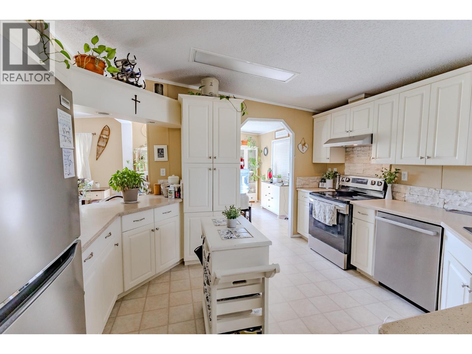 9666 251 Road - Image 28