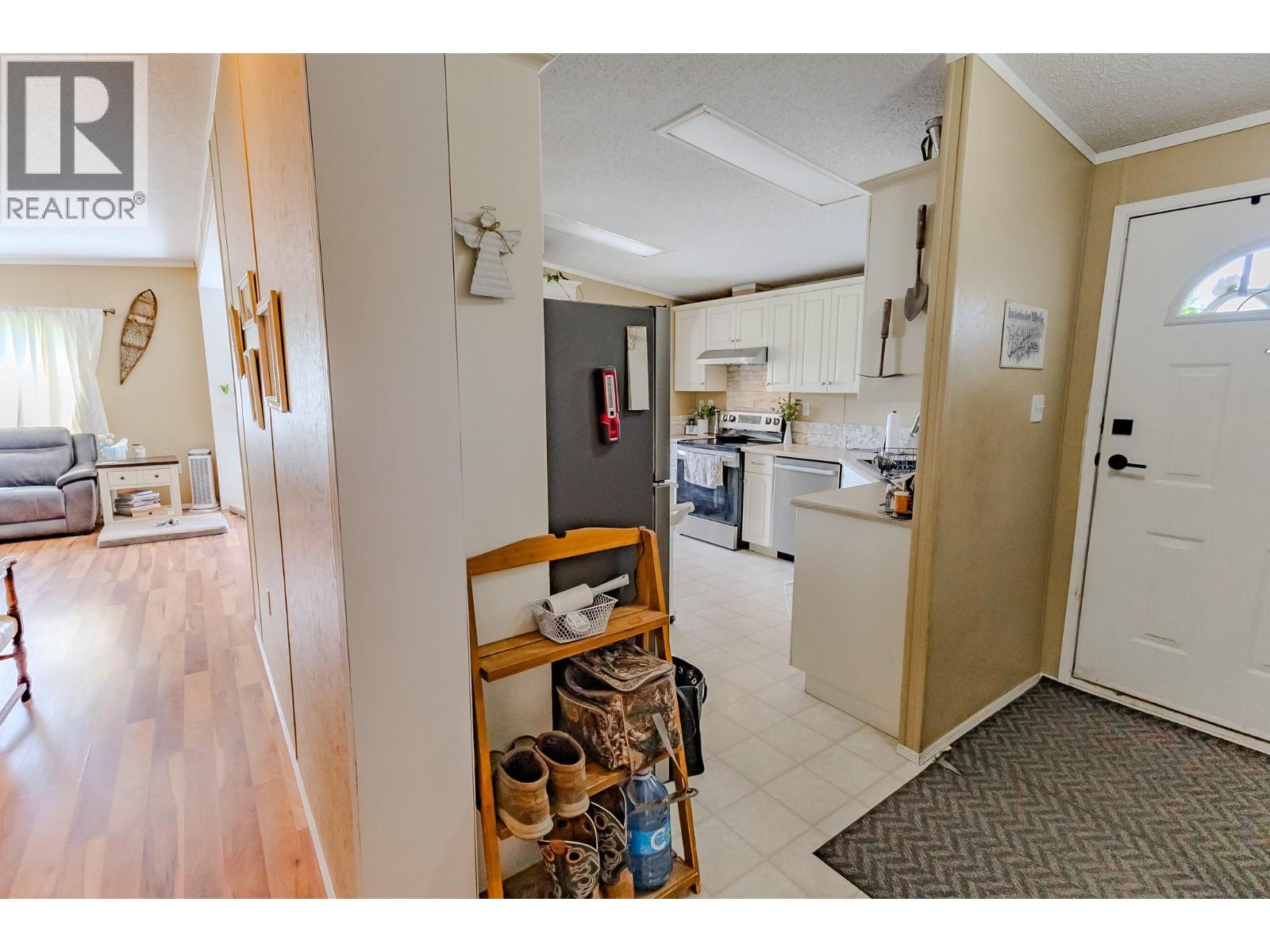 9666 251 Road - Image 27