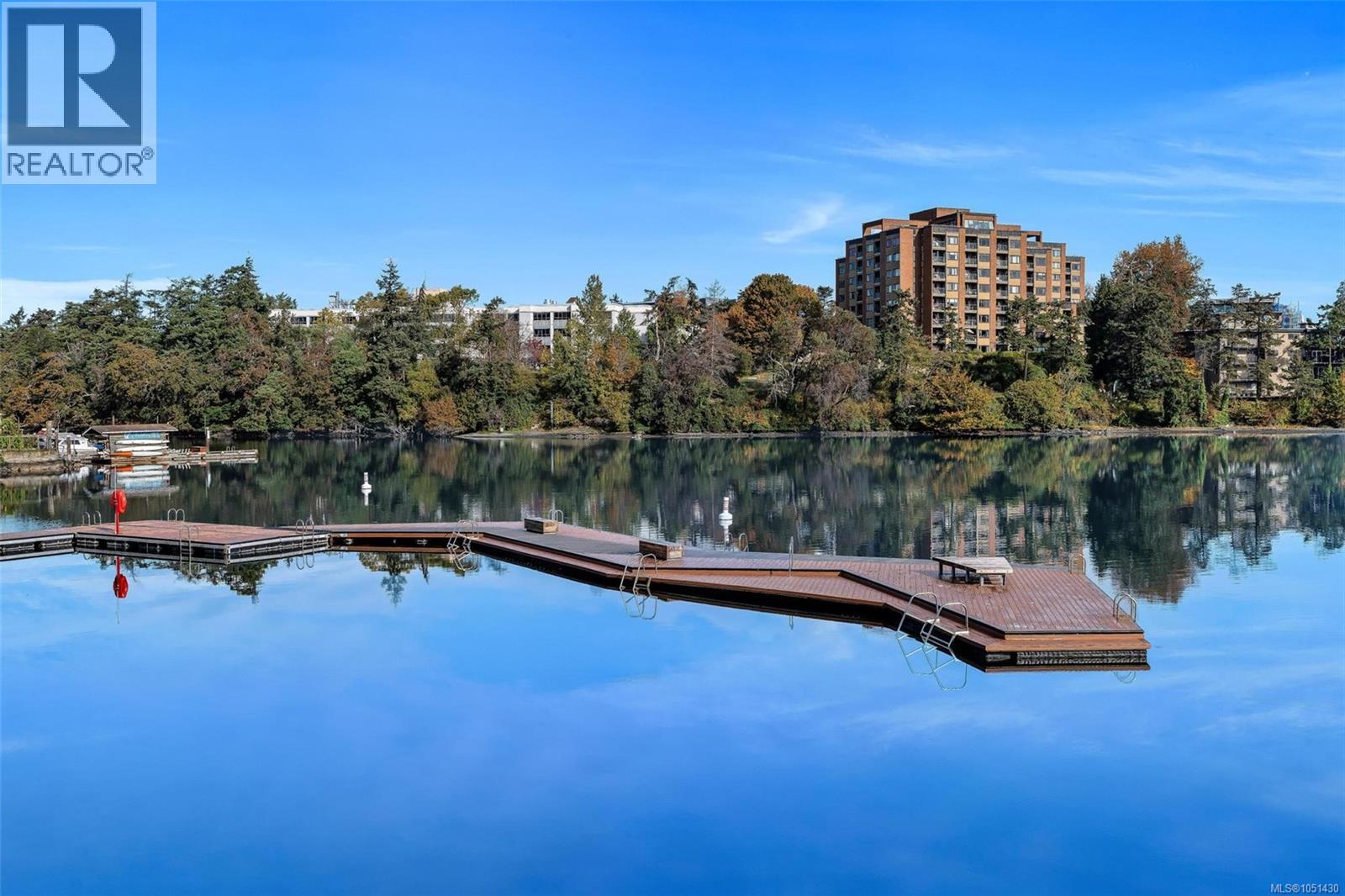 403 105 Gorge Rd E, Victoria